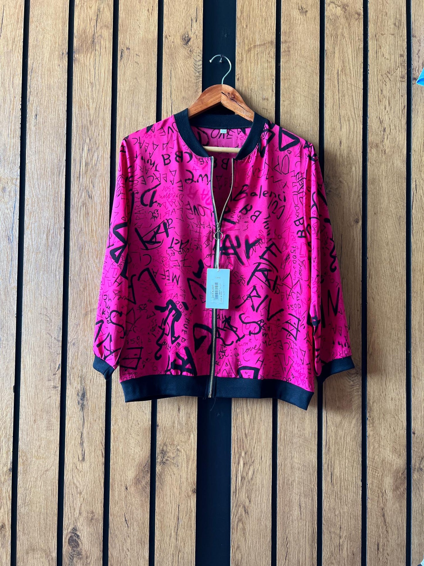 Pink Printed Zipper tops