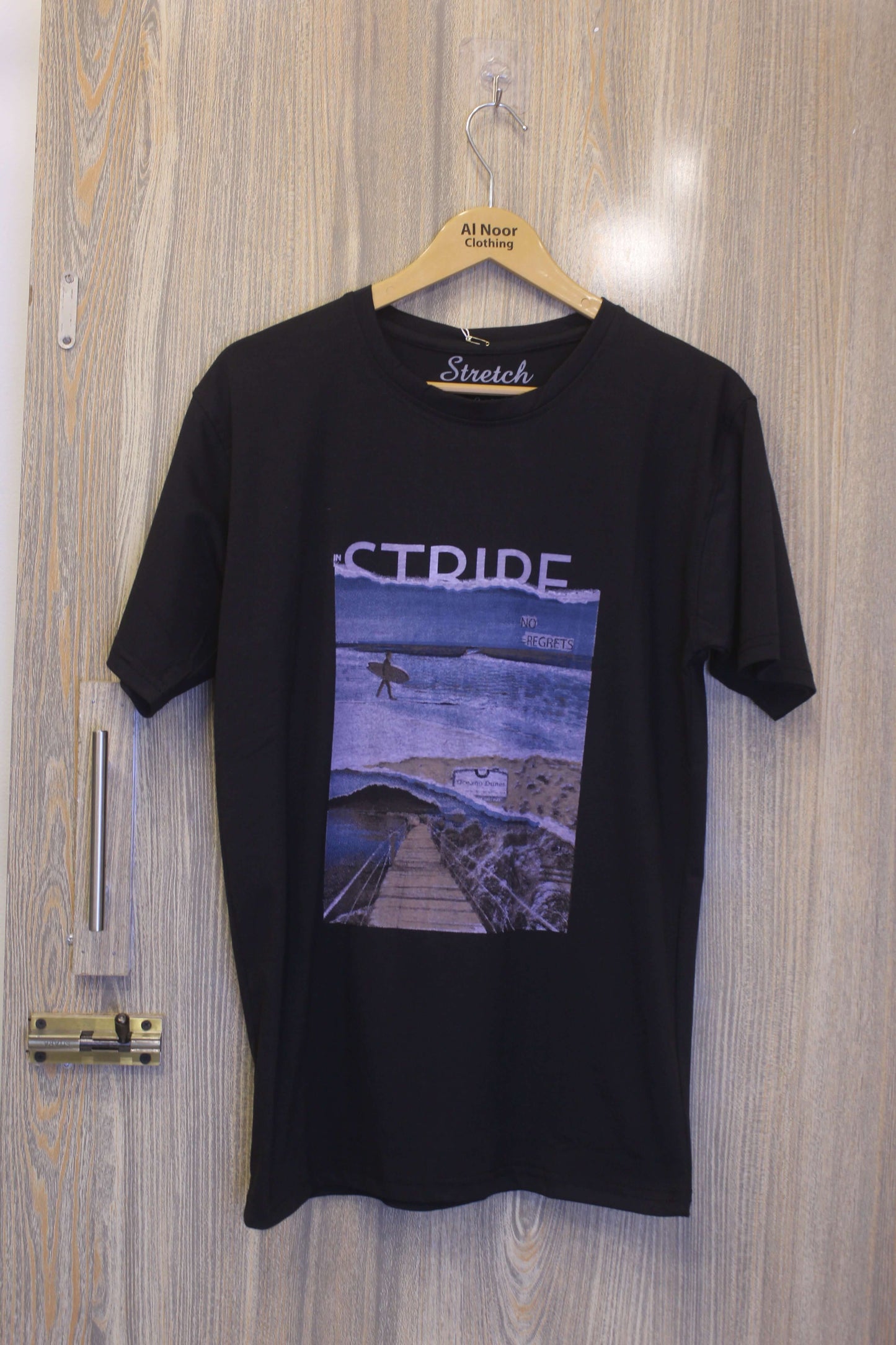 round neck chest print t shirts