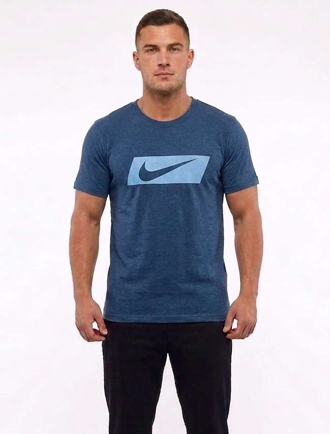 Modern Nike Logo Cotton Tee for Casual & Active Wear