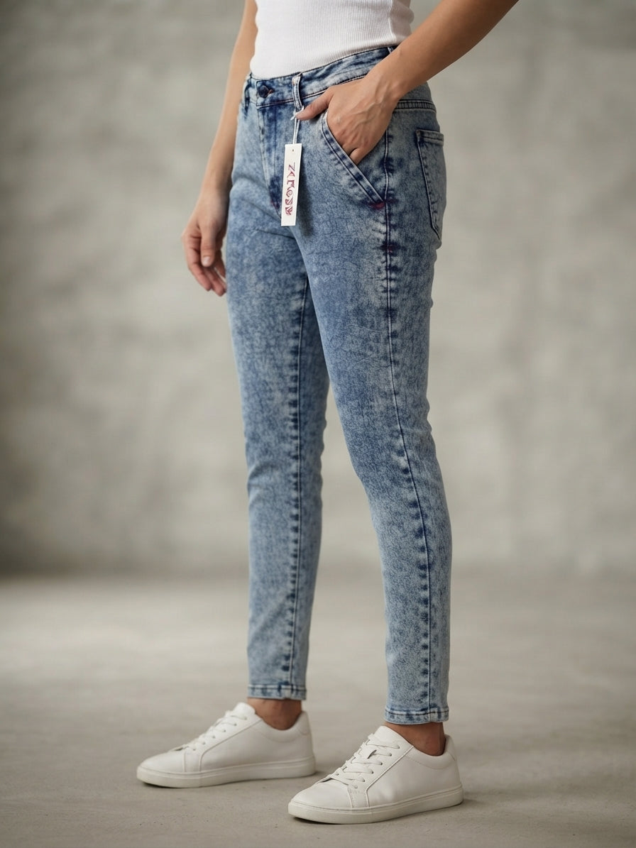 Cross-Pocket Denim for Men