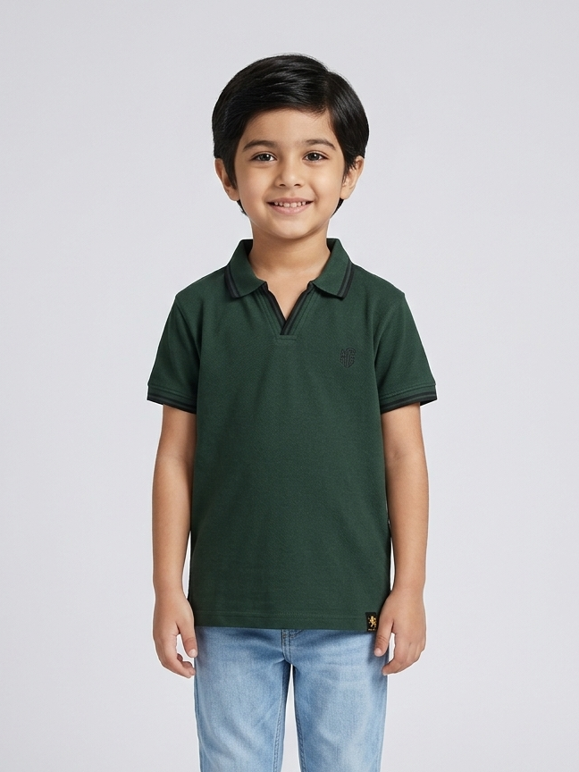 Boys' Signature Johny Collar Polo – Premium Open V-Neck