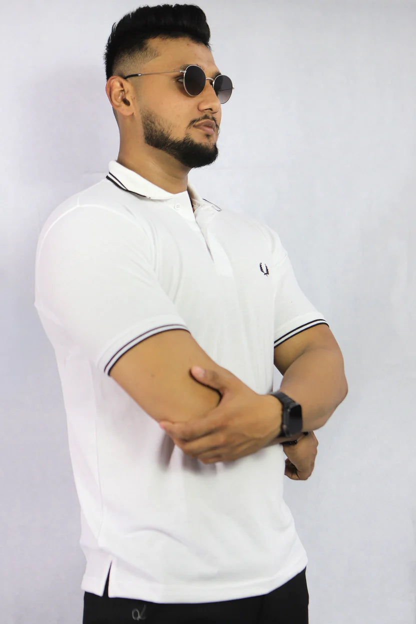 Casual Athletic-Fit Tipped Collar Polo Shirt